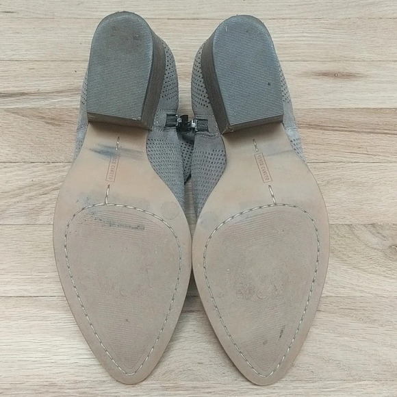 Vince Camuto Nethera Perforated Suede Bootie 7 - Picture 9 of 13